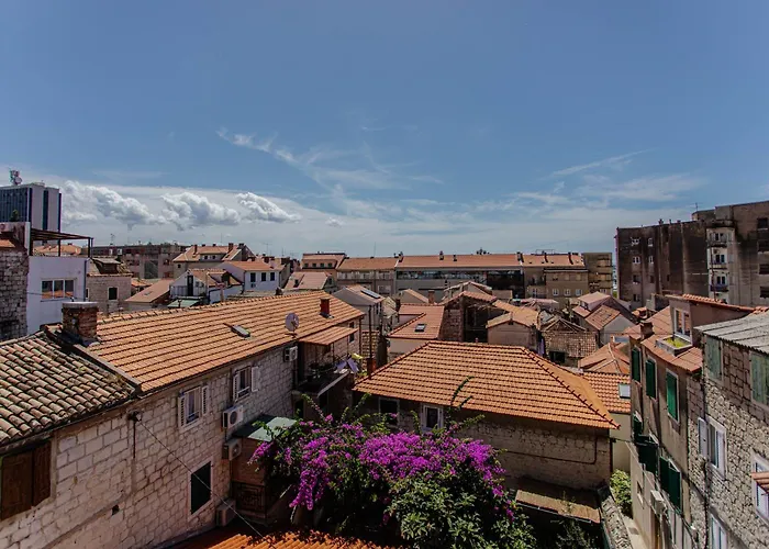 Appartement Monfrina 3 Luxury In The Old Town Near