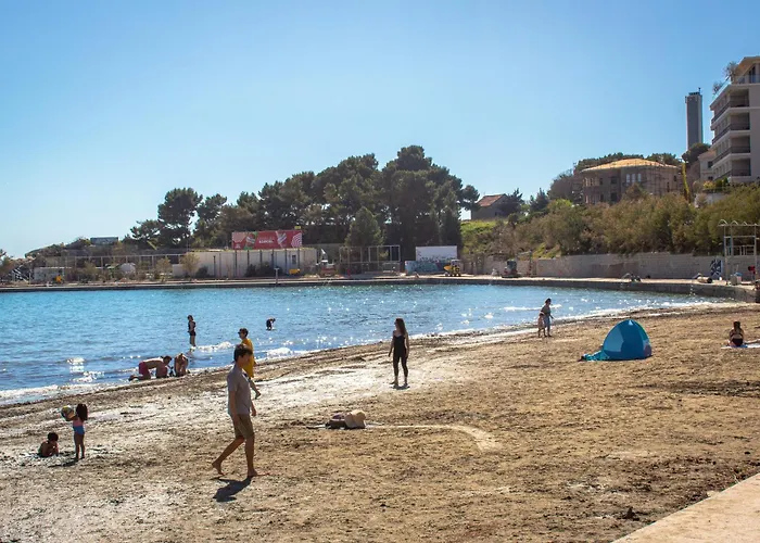 Apartment Monfrina 3 Luxury In The Old Town Near Split