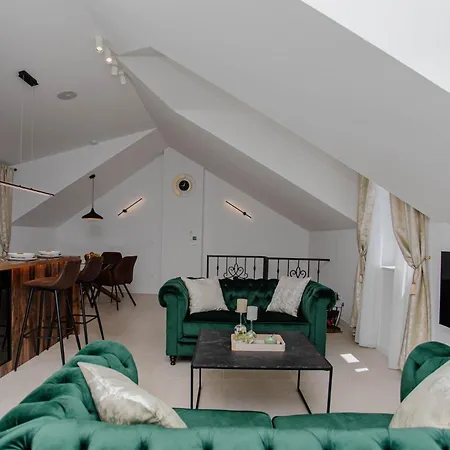 Monfrina 3 Luxury In The Old Town Near Spalato